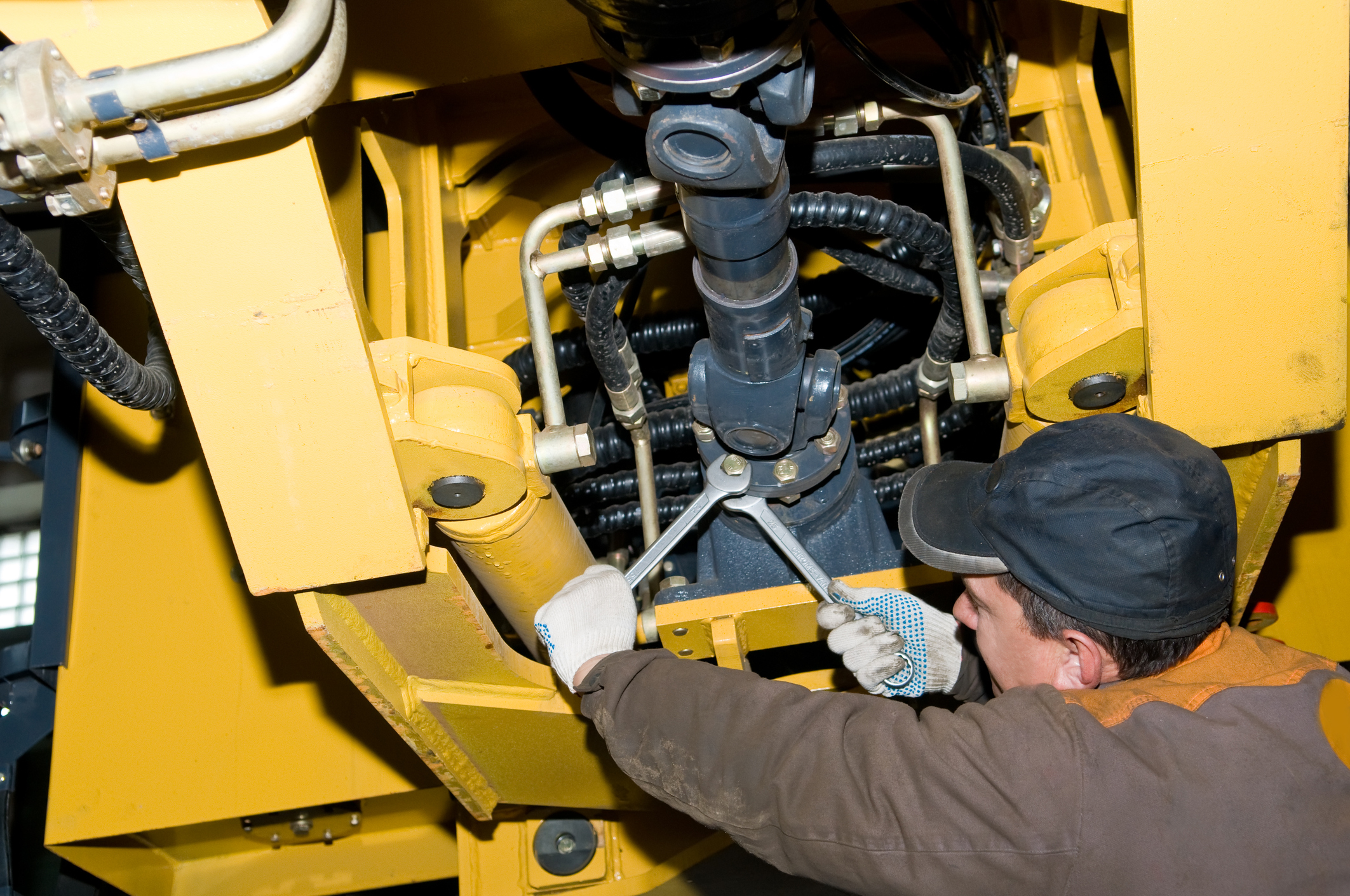 heavy equipment maintenance heavy equipment maintenance