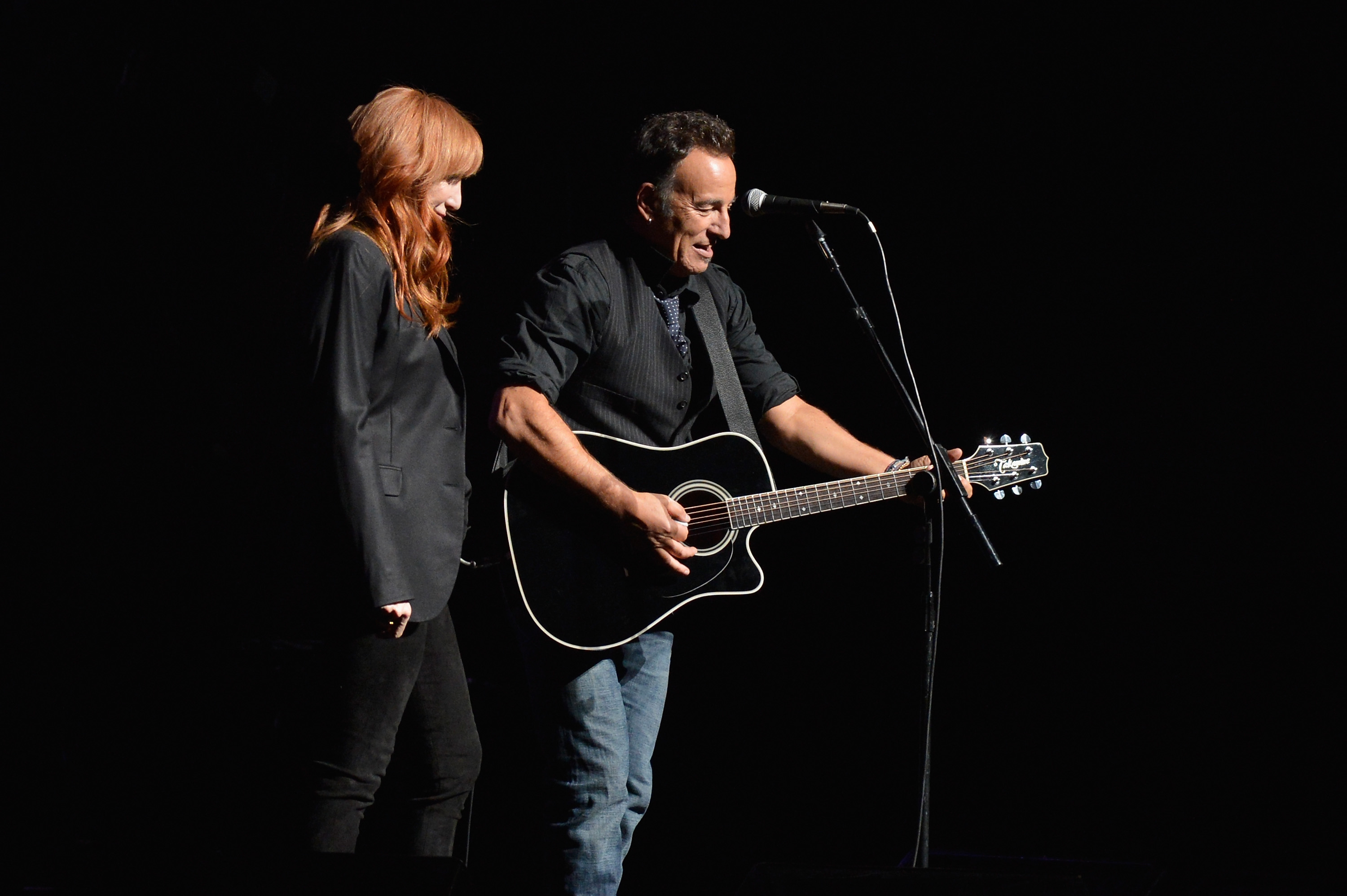 bruce and patti by mike coppola Roger Waters, Bruce Springsteen Stun At Stand Up For Heroes